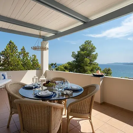 Villa Beachfront Coco