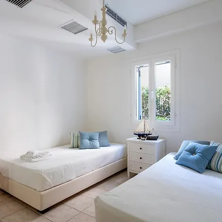 فيلة Beachfront Coco *